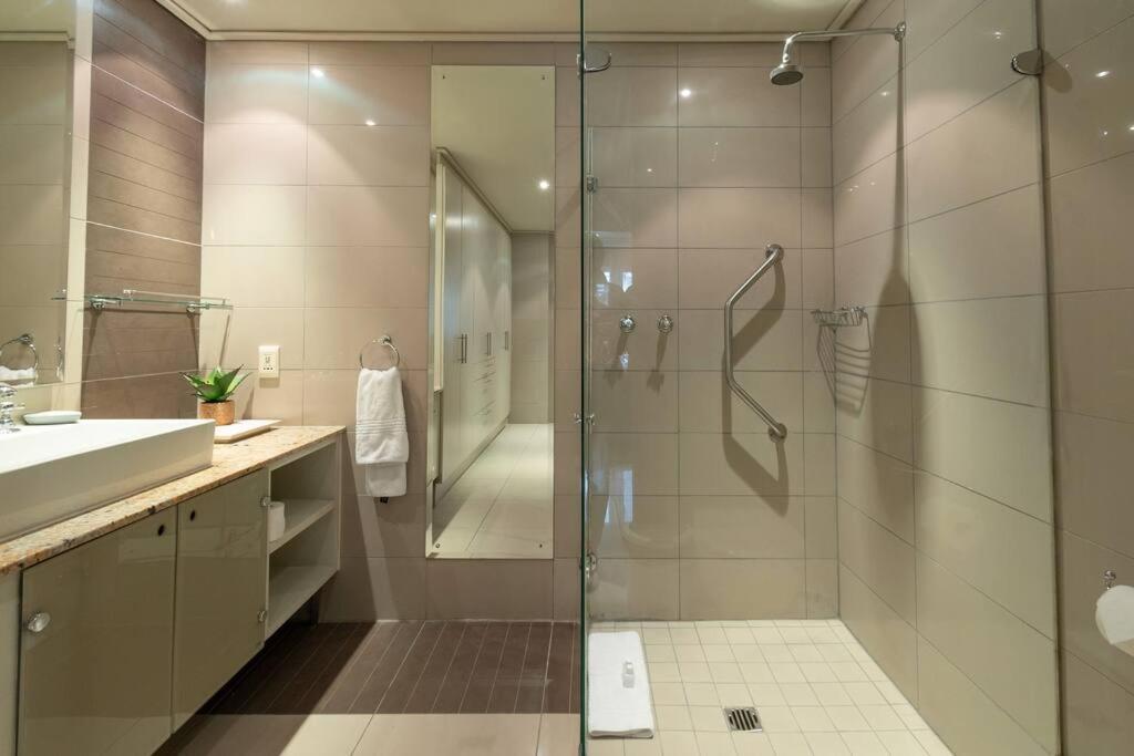 Point Luxury * Cape Town